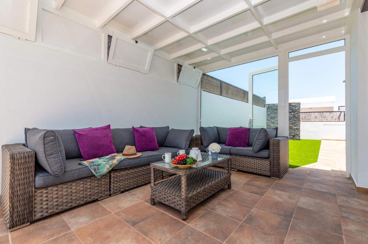 Villa Janubio By Villa Plus ปลายาบลังกา ภายนอก รูปภาพ
